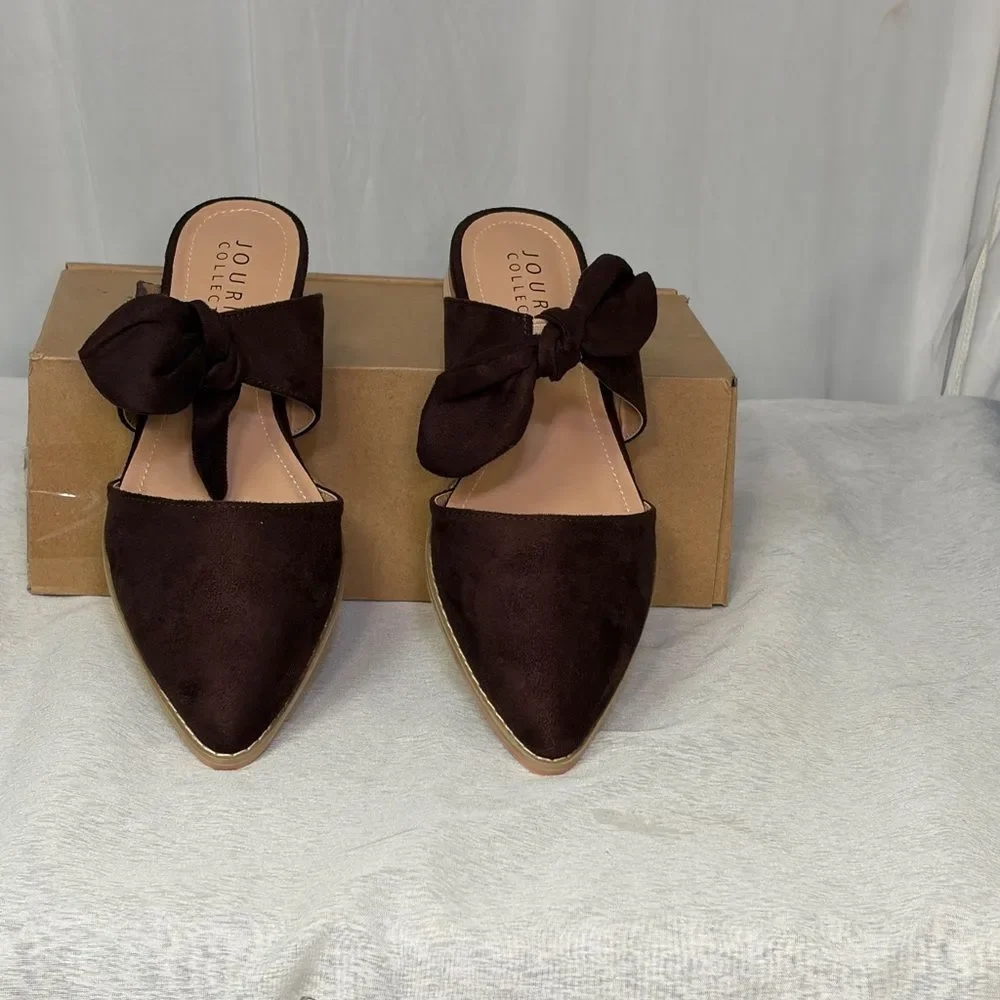 NIB Journee Collection Telulah Brown Suede Pointed Toe Mule Shoes - Size 7.5 - Picture 3 of 8